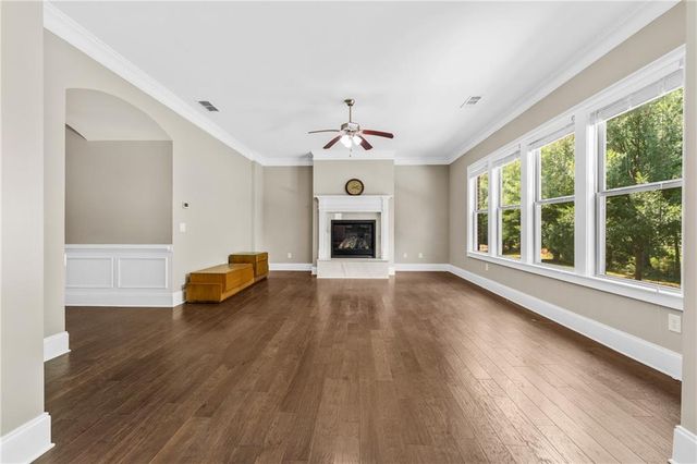 3760 Kentwood Court, Suwanee, GA 30024