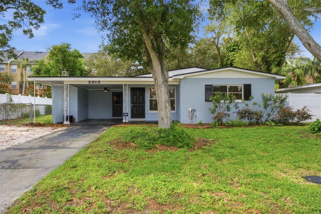 Image 1 of property listing at 2918 W ELLIS DRIVE, Tampa, FL 33611