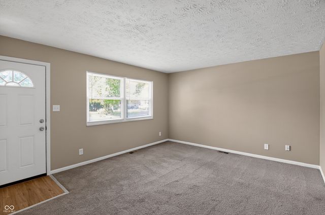 5012 Gambel Road, Indianapolis, IN 46221