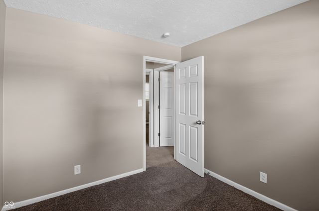 5012 Gambel Road, Indianapolis, IN 46221