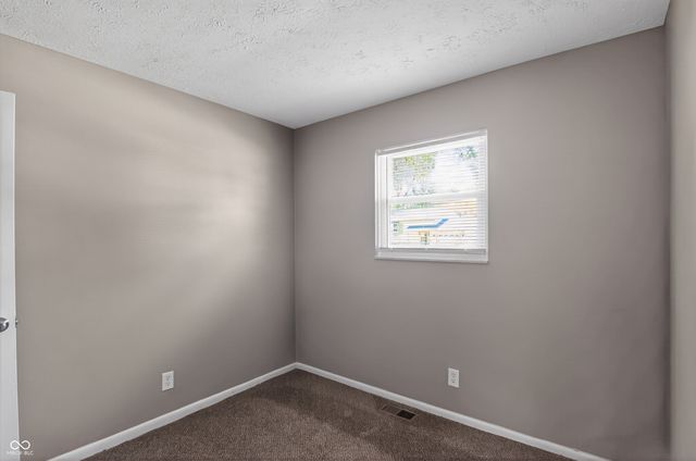 5012 Gambel Road, Indianapolis, IN 46221