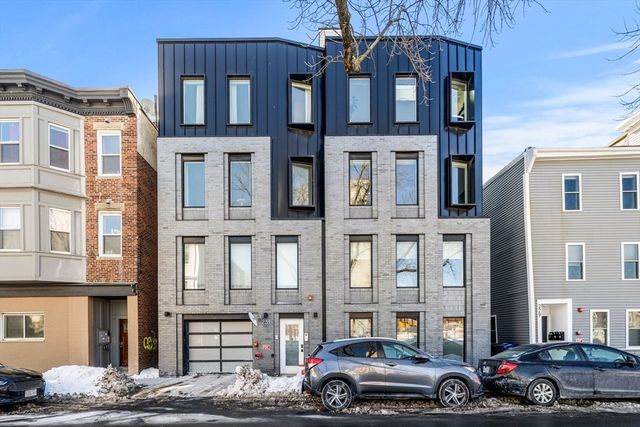 231 Maverick Street 3, Boston, MA 02128