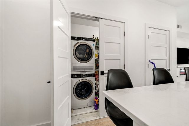 231 Maverick Street 3, Boston, MA 02128