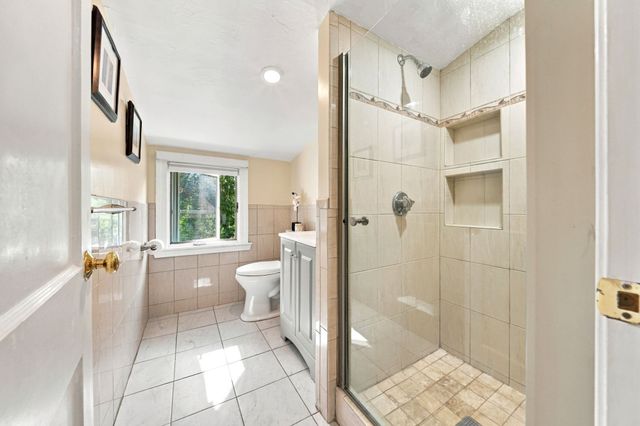 147 Elmlawn Rd, Braintree, MA 02184