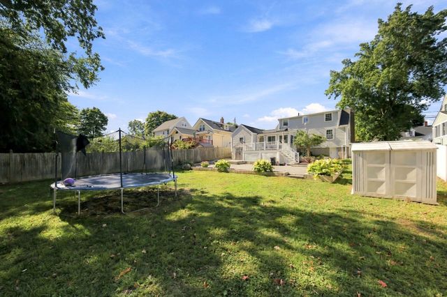 147 Elmlawn Rd, Braintree, MA 02184