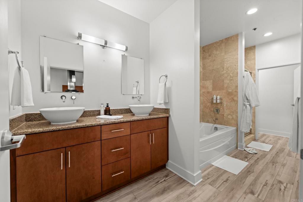 Image 17 of property listing at 950 6Th Avenue 545, San Diego, CA 92101