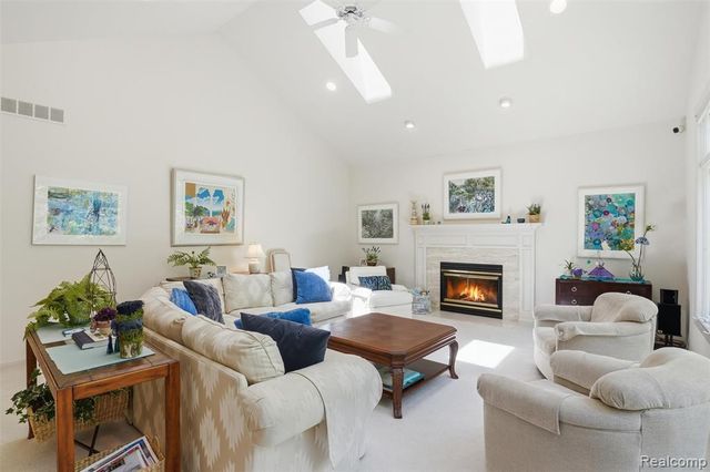 628 Green Road, Ann Arbor, MI 48105