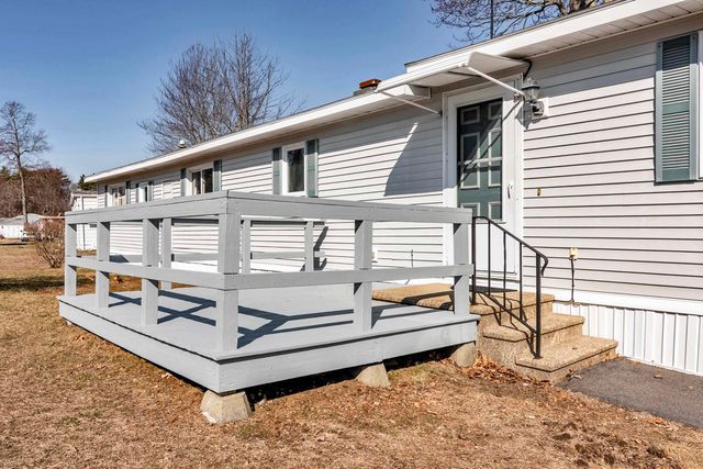 47 Scott Avenue, Seabrook, NH 03874