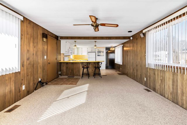 47 Scott Avenue, Seabrook, NH 03874