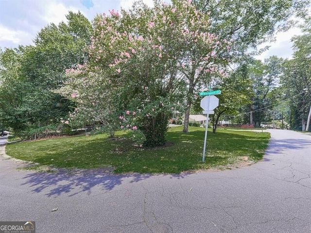 291 Sourwood Drive, Marietta, GA 30062