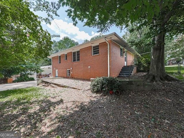 291 Sourwood Drive, Marietta, GA 30062