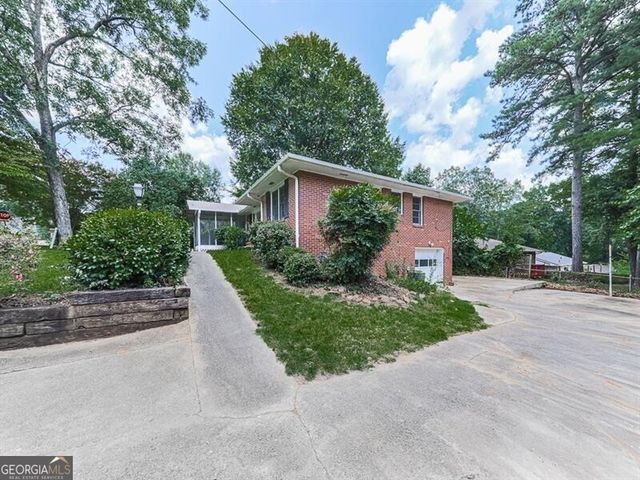 291 Sourwood Drive, Marietta, GA 30062