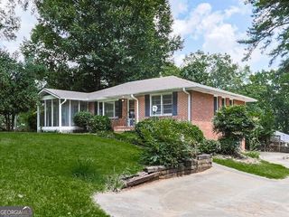 291 Sourwood Drive, Marietta, GA 30062