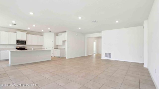 11833 Memorial Drive, Brooksville, FL 34613