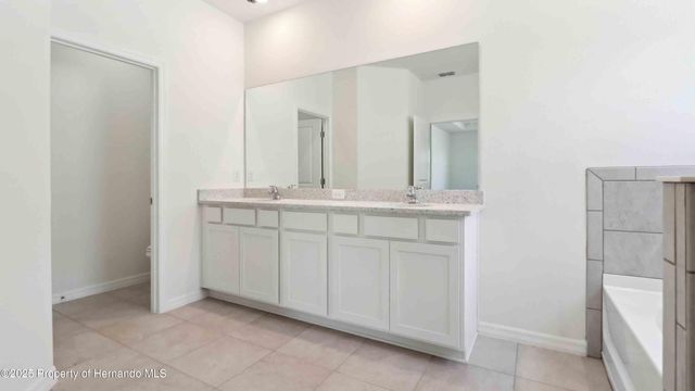 11833 Memorial Drive, Brooksville, FL 34613