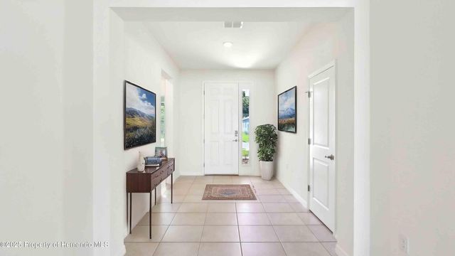 11833 Memorial Drive, Brooksville, FL 34613