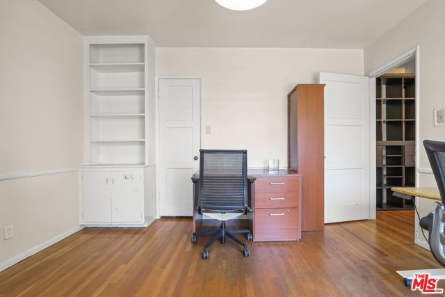 2035 Castle Heights Avenue, Los Angeles, CA 90034