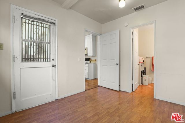 2035 Castle Heights Avenue, Los Angeles, CA 90034