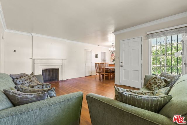 2035 Castle Heights Avenue, Los Angeles, CA 90034