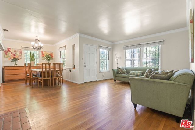 2035 Castle Heights Avenue, Los Angeles, CA 90034