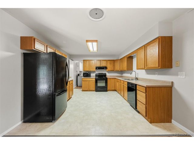 353 Dozier Ave, Canon City, CO 81212