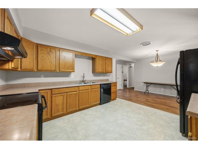 353 Dozier Ave, Canon City, CO 81212