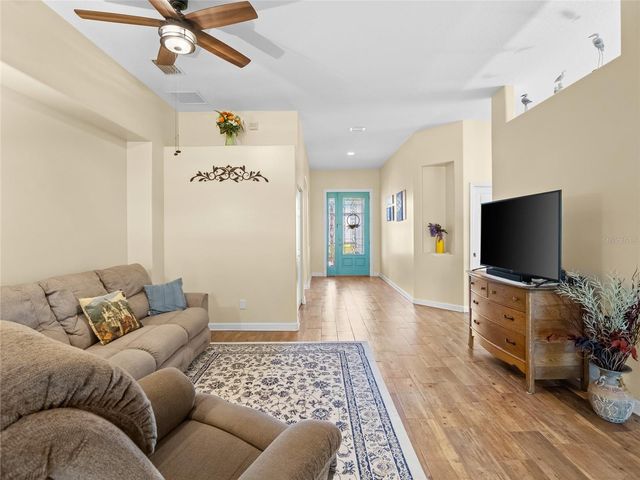 319 GARDENDALE CIRCLE SE, Palm Bay, FL 32909