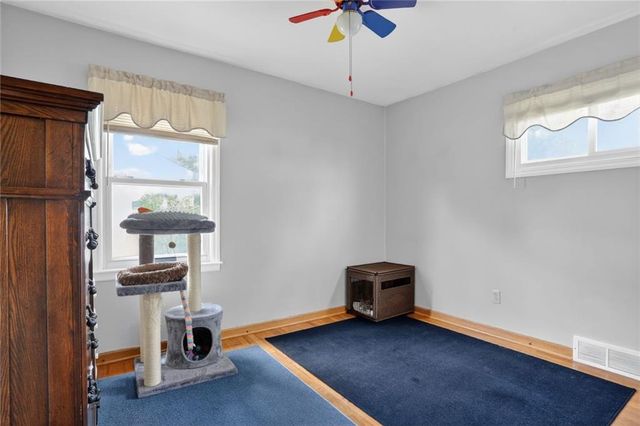 1417 E Loula Street, Olathe, KS 66061