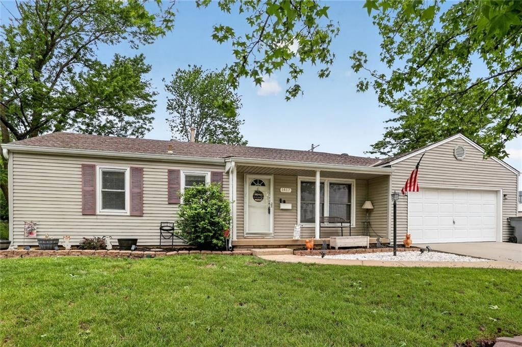 1417 E Loula Street, Olathe, KS 66061