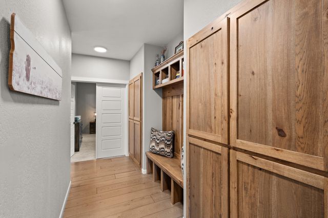 182 Blue Chip Lane, Grants Pass, OR 97527