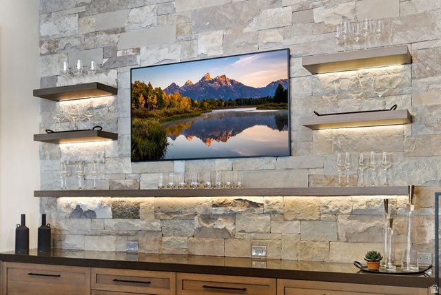 258 WHITE PINE CANYON RD, Park City, UT 84060