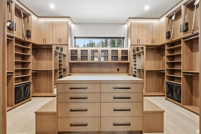 258 WHITE PINE CANYON RD, Park City, UT 84060