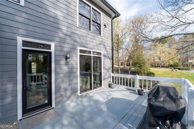 4186 Riverhill Court NE, Roswell, GA 30075