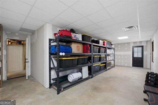 4186 Riverhill Court NE, Roswell, GA 30075