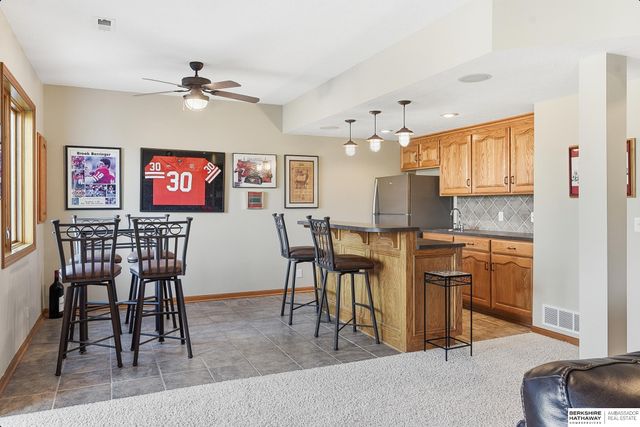 18320 Ontario Street, Omaha, NE 68130