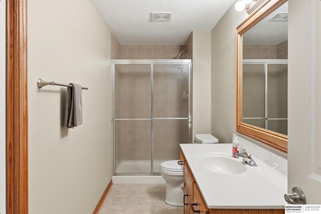 18320 Ontario Street, Omaha, NE 68130