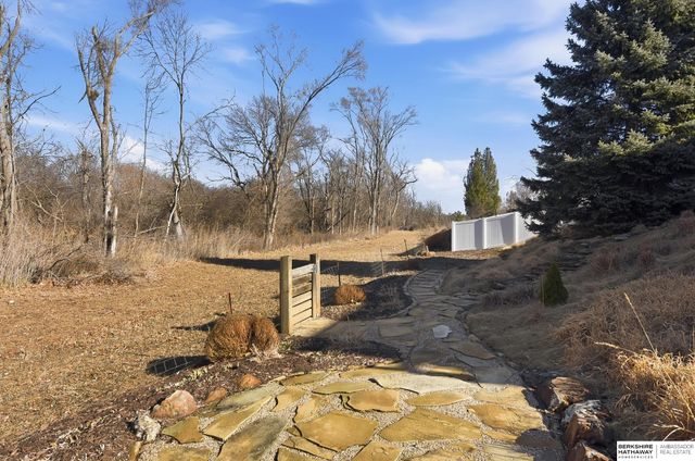 18320 Ontario Street, Omaha, NE 68130