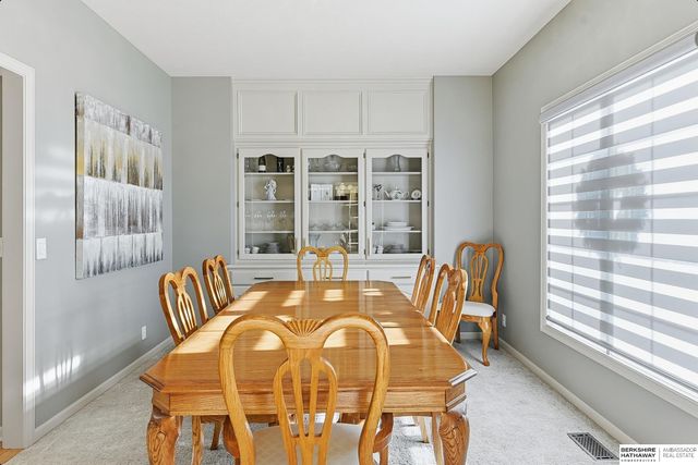 18320 Ontario Street, Omaha, NE 68130