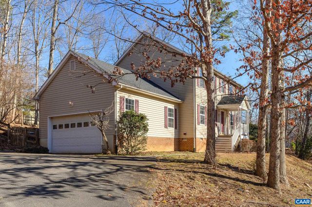 14 WOODLAWN DR, Palmyra, VA 22963