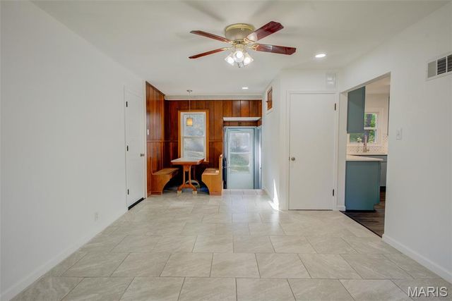 7647 Genesta Street, St Louis, MO 63123