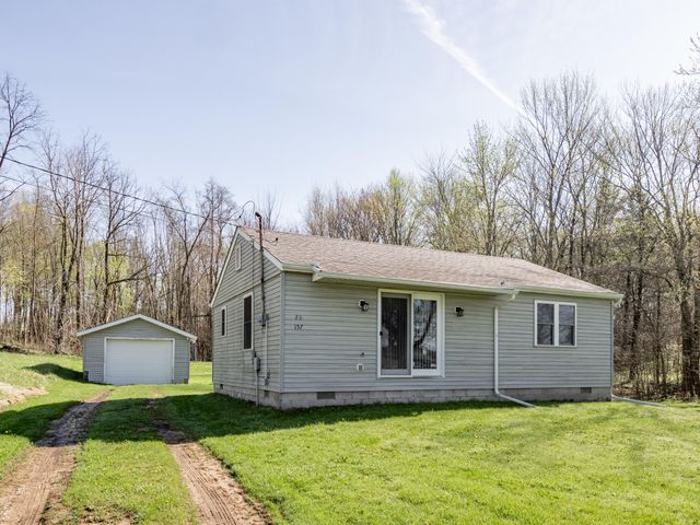 157 Peterson Drive, Cheshire Twp, MI 49055
