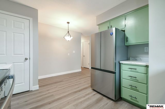 240 E 22nd Street, Crete, NE 68333