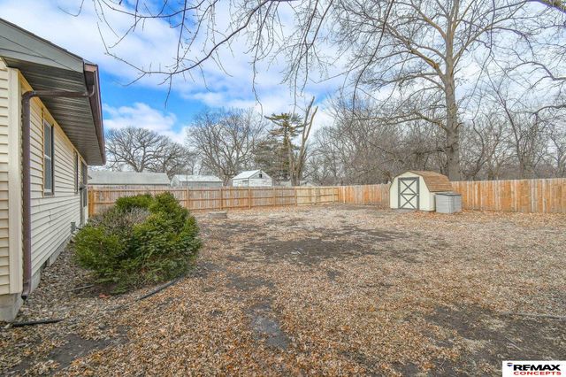 240 E 22nd Street, Crete, NE 68333