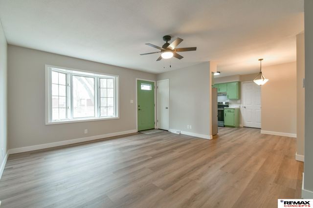 240 E 22nd Street, Crete, NE 68333