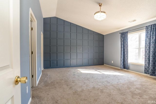 5786 W Tensleep Road, Bloomington, IN 47403