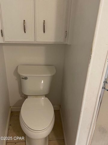 6920 Florida Street, Grand Ridge, FL 32442