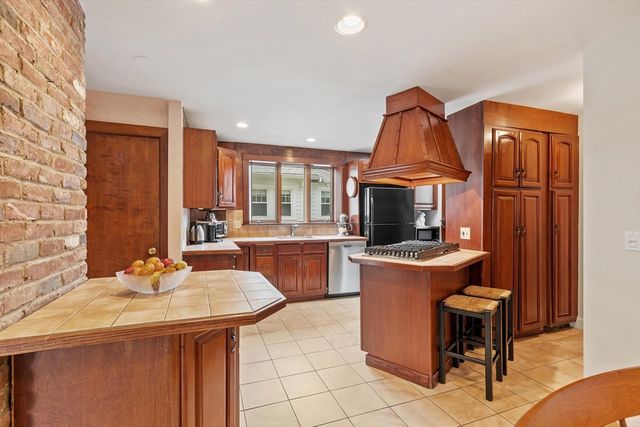 35 Brandon Street, Lexington, MA 02420