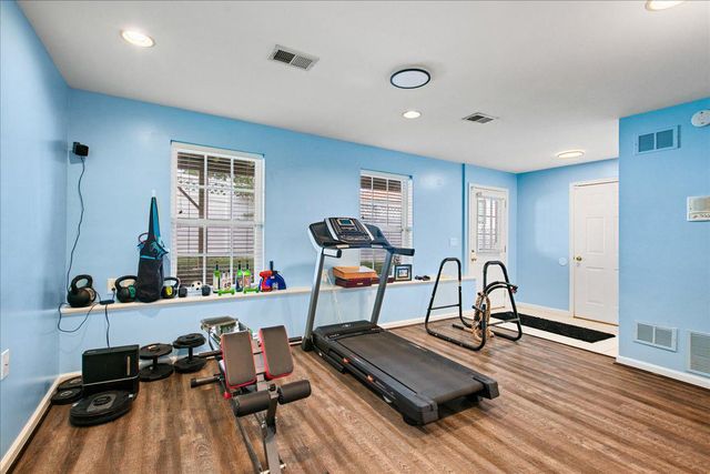 4724 POLE RD, Alexandria, VA 22309
