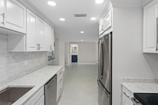 4105 TOPSAIL DRIVE, New Port Richey, FL 34652