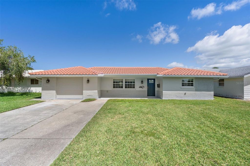 4105 TOPSAIL DRIVE, New Port Richey, FL 34652